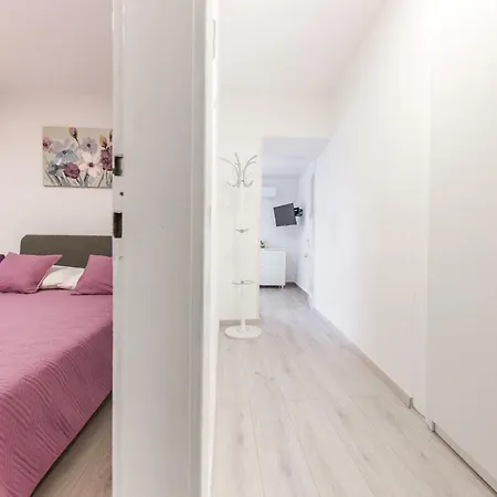 Ankica * Kaštela