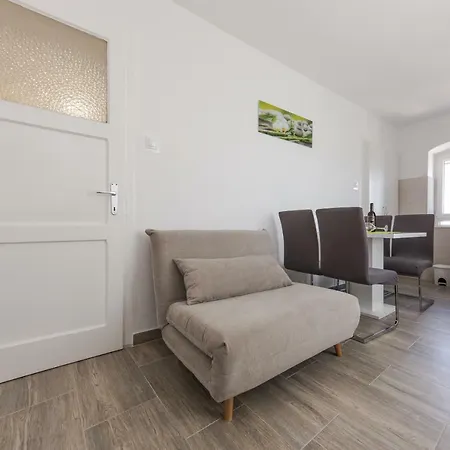 Apartment Ankica